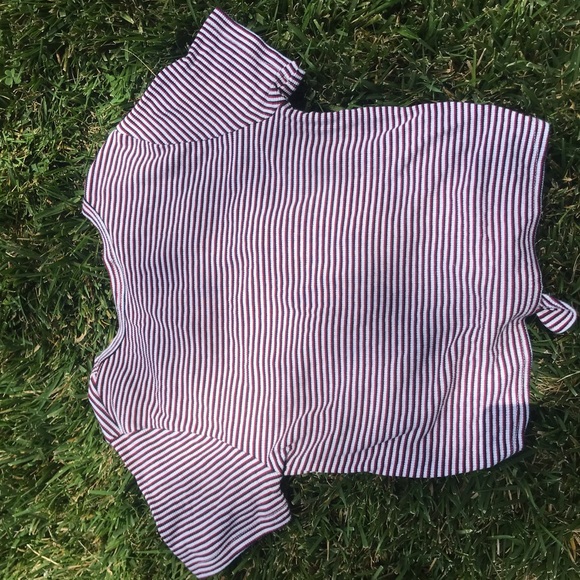 Crop Top - Picture 2 of 5